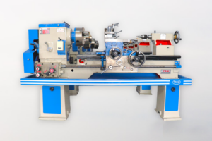 6 Feet Medium Duty Lathe Machine